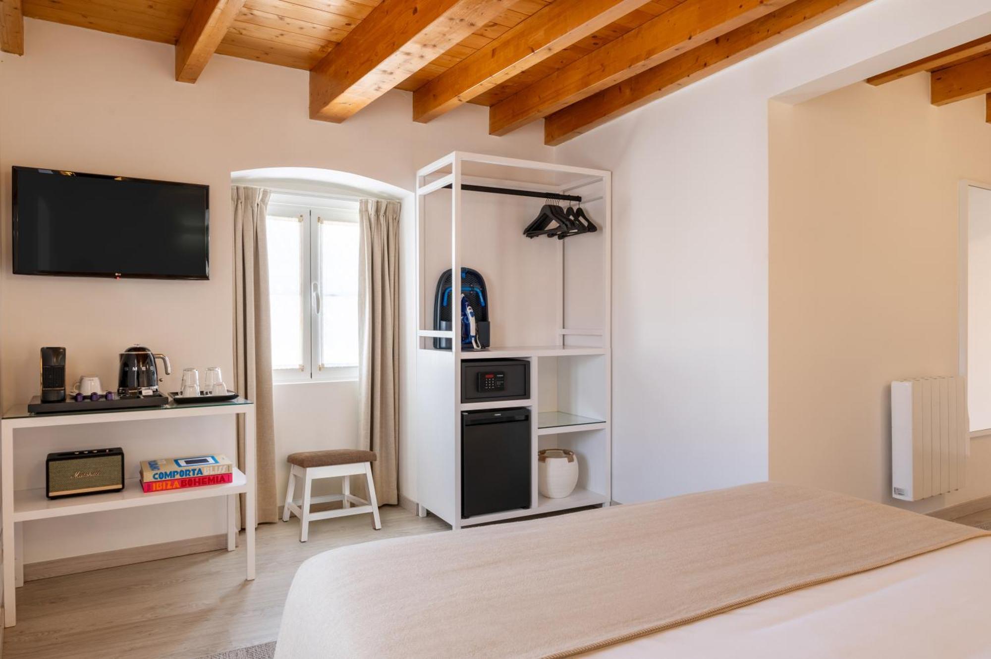 Azinheira Suites Townhouse - Alojamento Turistico (Adults Only) Элваш Экстерьер фото
