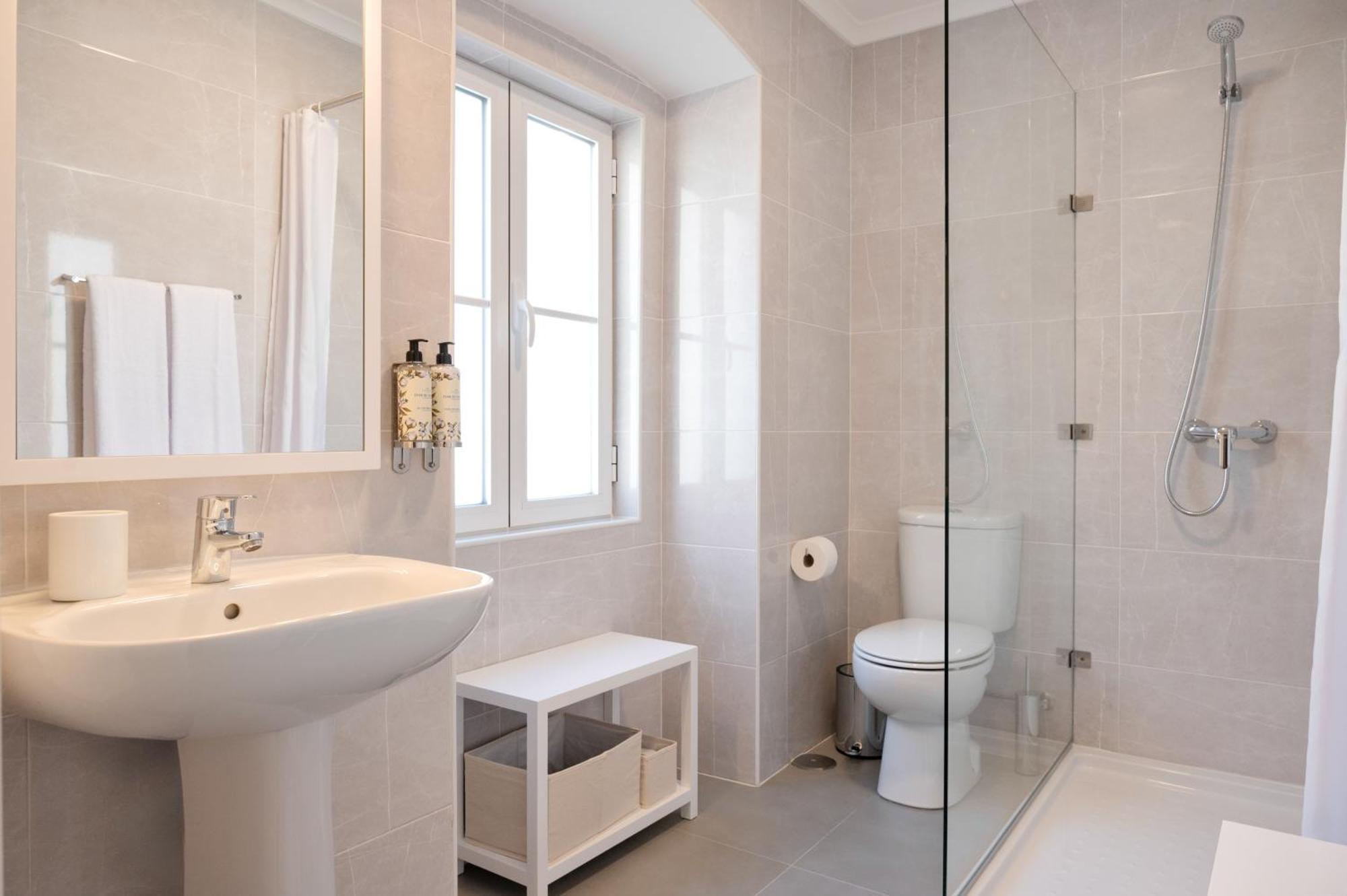 Azinheira Suites Townhouse - Alojamento Turistico (Adults Only) Элваш Экстерьер фото
