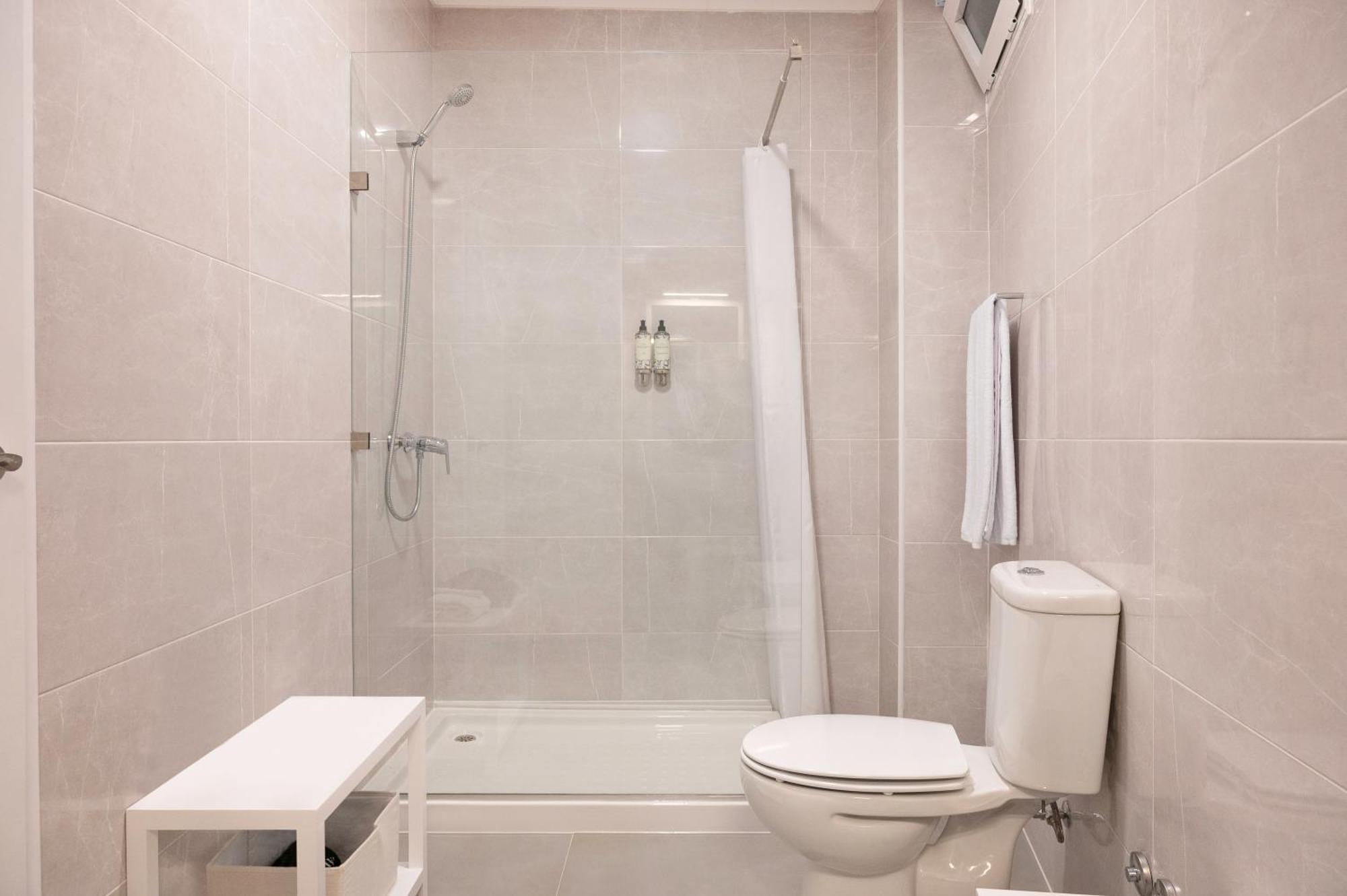 Azinheira Suites Townhouse - Alojamento Turistico (Adults Only) Элваш Номер фото