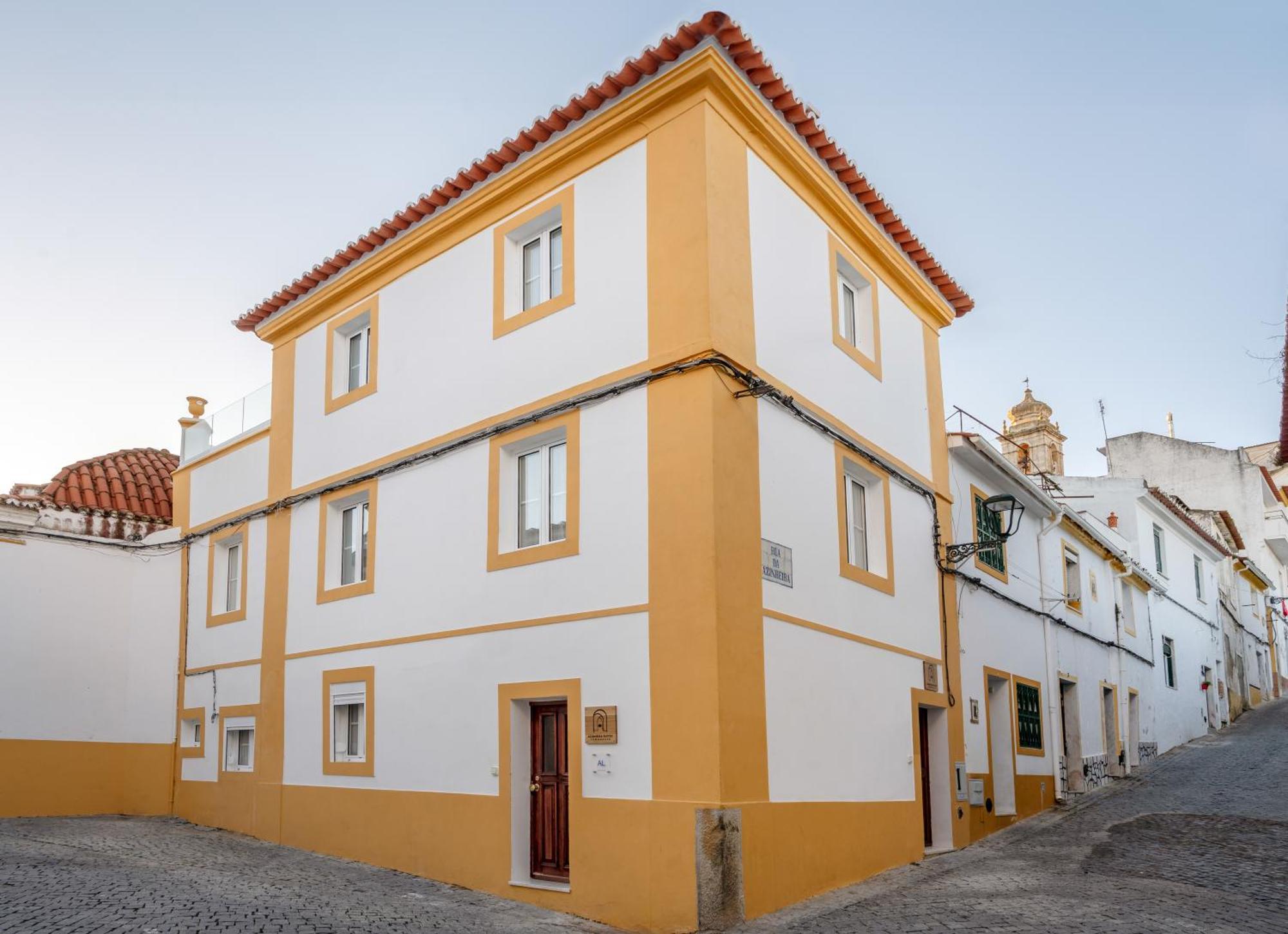 Azinheira Suites Townhouse - Alojamento Turistico (Adults Only) Элваш Экстерьер фото